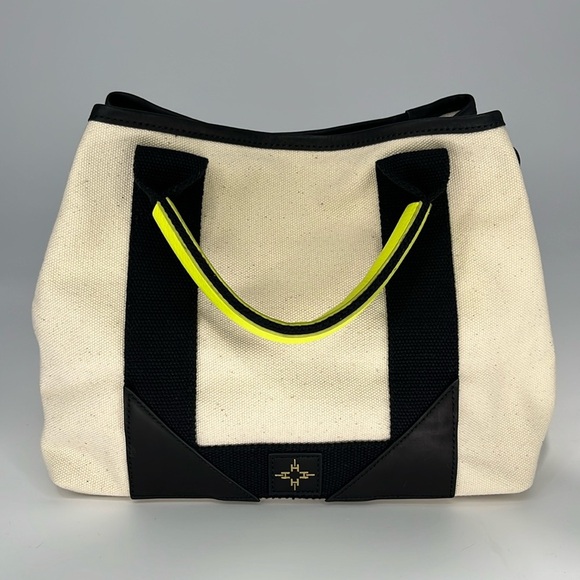 EUC India Hicks Baby Biscayne Bay Canvas & Leather Bag in Sand and Black Combo - Picture 11 of 13